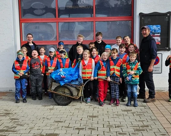 2024_Ramadama_Kinderfeuerwehr.jpg
