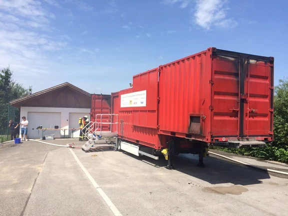 2017 Container Aussenansicht.jpg