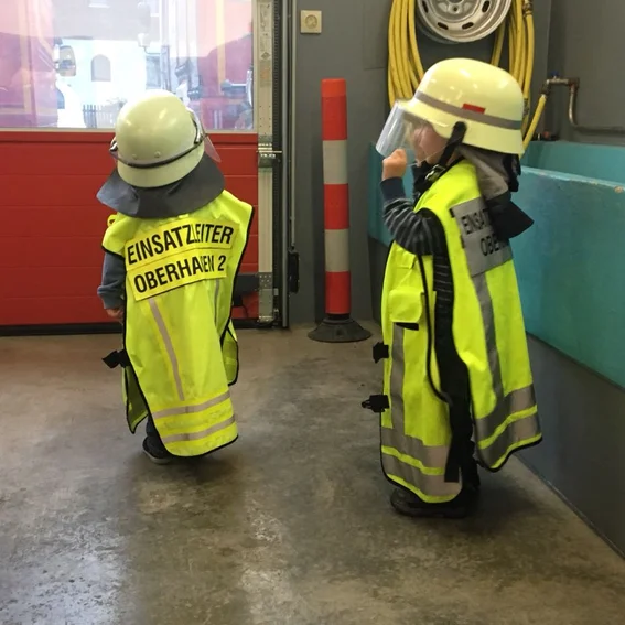 2 kleine Einsatzleiter.jpeg